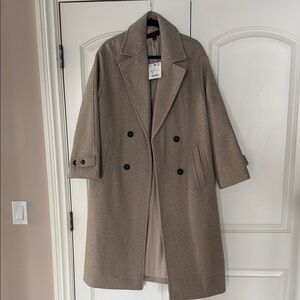 Zara Women's Double-Breasted   Over sized Coat - Beige